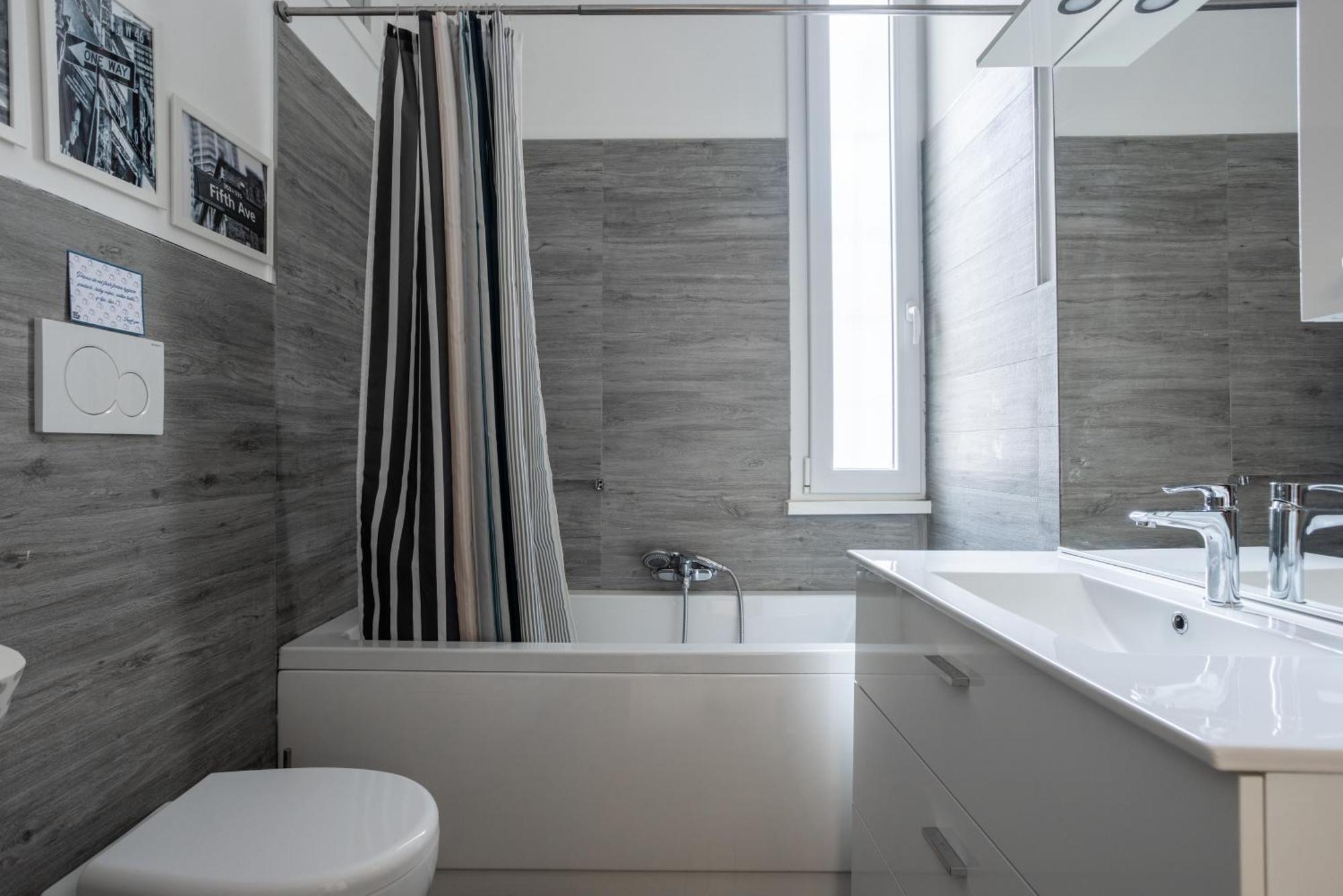 Merulana Deluxe Apartment Rom Exteriör bild