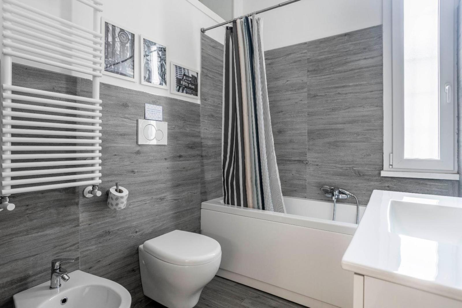 Merulana Deluxe Apartment Rom Exteriör bild